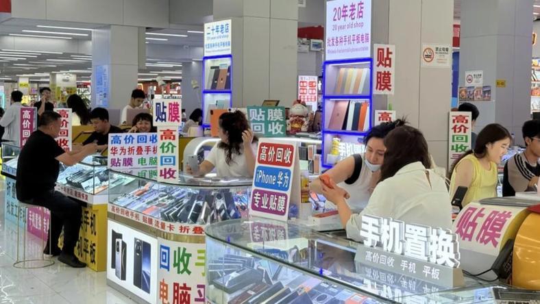 废旧手机回收价暴涨10倍?